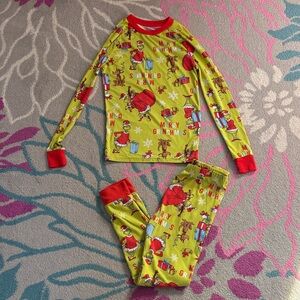 The Grinch Pajama Set